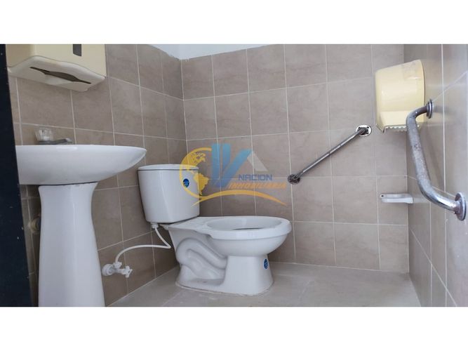 Casa de 9 alcobas en arriendo en Centro, Piedecuesta, 200 m² · foto 19 de 24