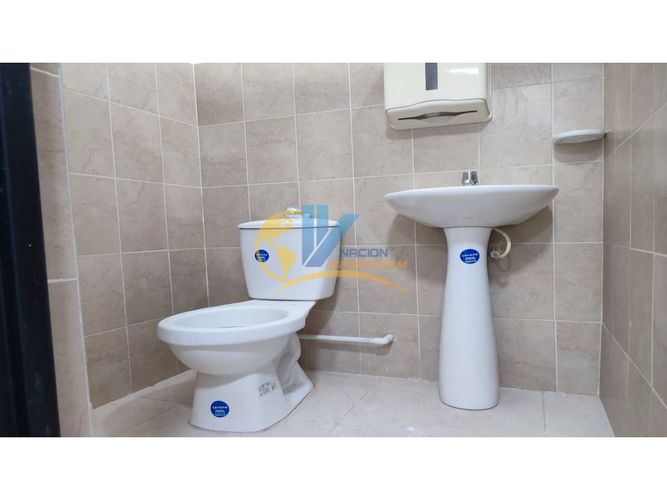 Casa de 9 alcobas en arriendo en Centro, Piedecuesta, 200 m² · foto 23 de 24