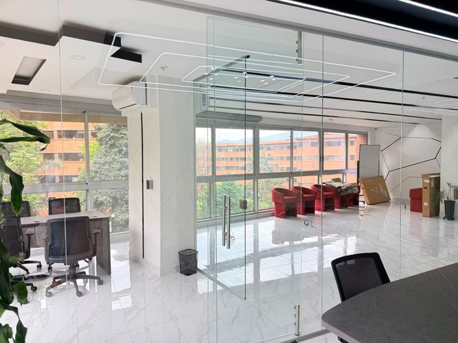Oficina en arriendo en El Poblado, Medellín, 96 m² · foto 7 de 15