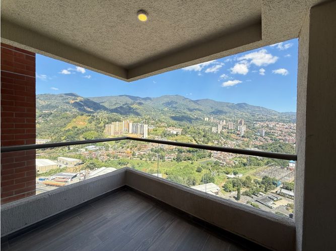 Apartamento de 2 alcobas en arriendo en Pan De Azucar, Sabaneta, 74 m² · foto 4 de 16