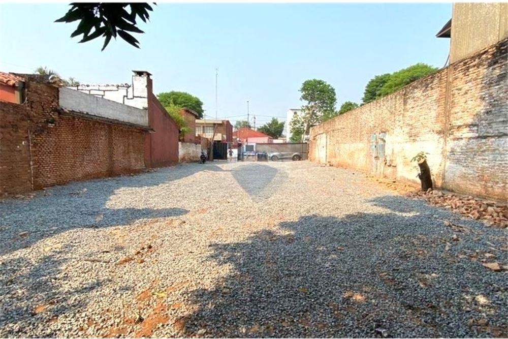EN VENTA Terreno de 813m2 sobre Eusebio Lilio — foto 2