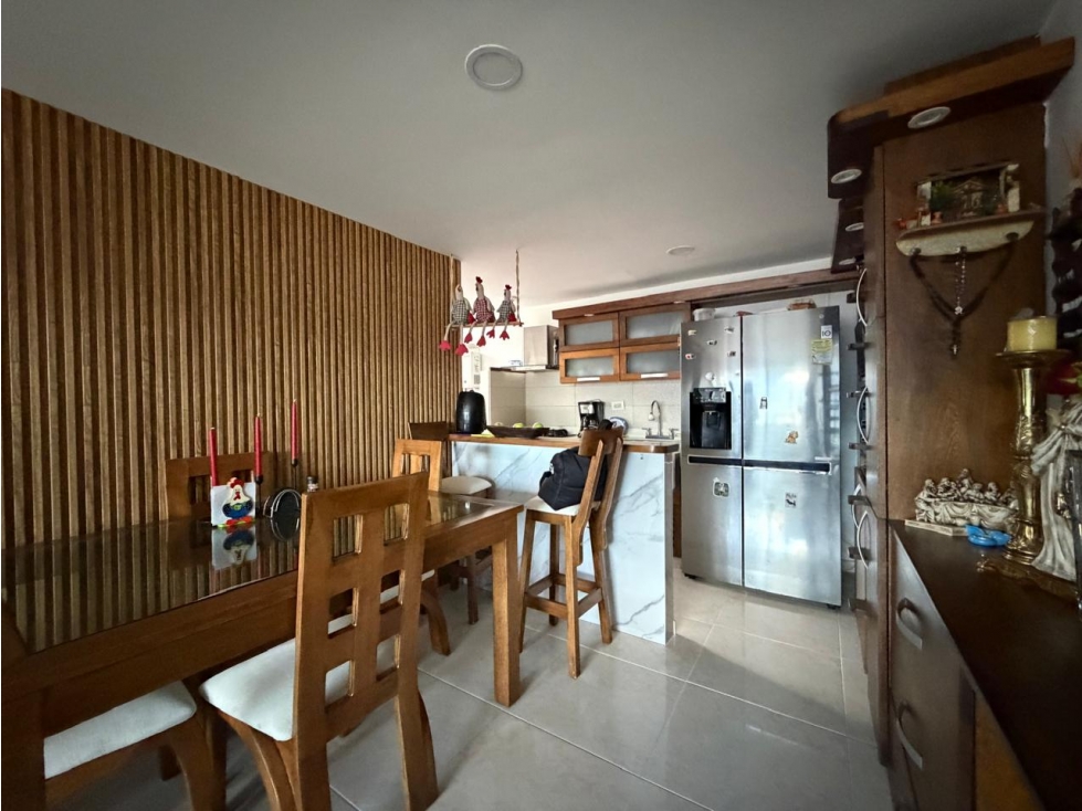 Apartamento en venta en La Ferreria, La Estrella · foto 4 de 16