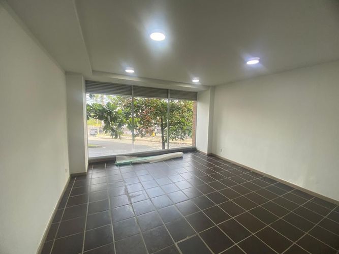 Local en arriendo en El Poblado, Medellín, 60 m² · foto 8 de 12