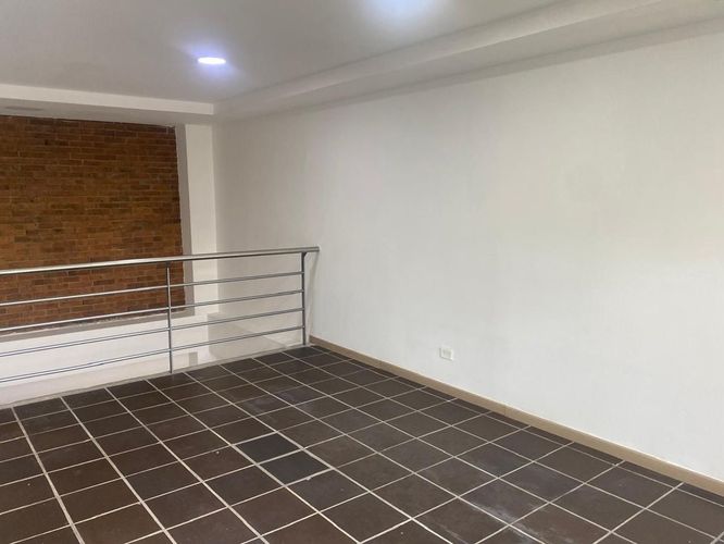 Local en arriendo en El Poblado, Medellín, 60 m² · foto 10 de 12