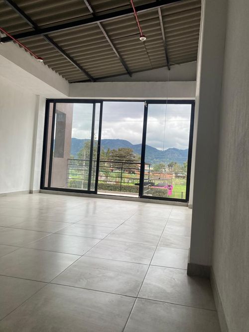 Local en arriendo en Vereda La Balsa, Chía, 79 m² · foto 3 de 10