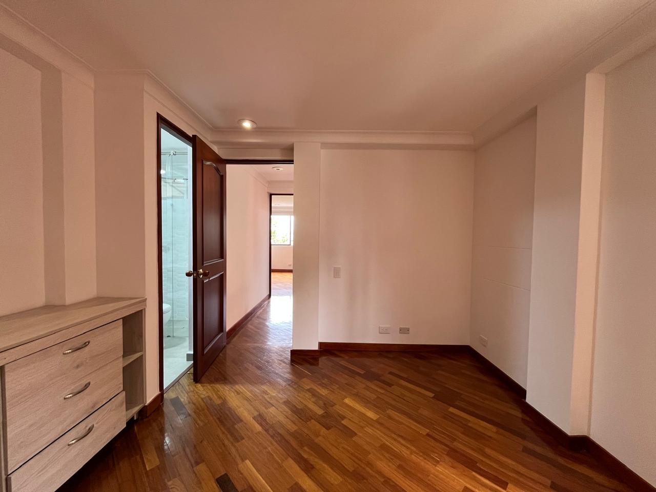 Casa en arriendo en El Poblado, Medellín · foto 10 de 20