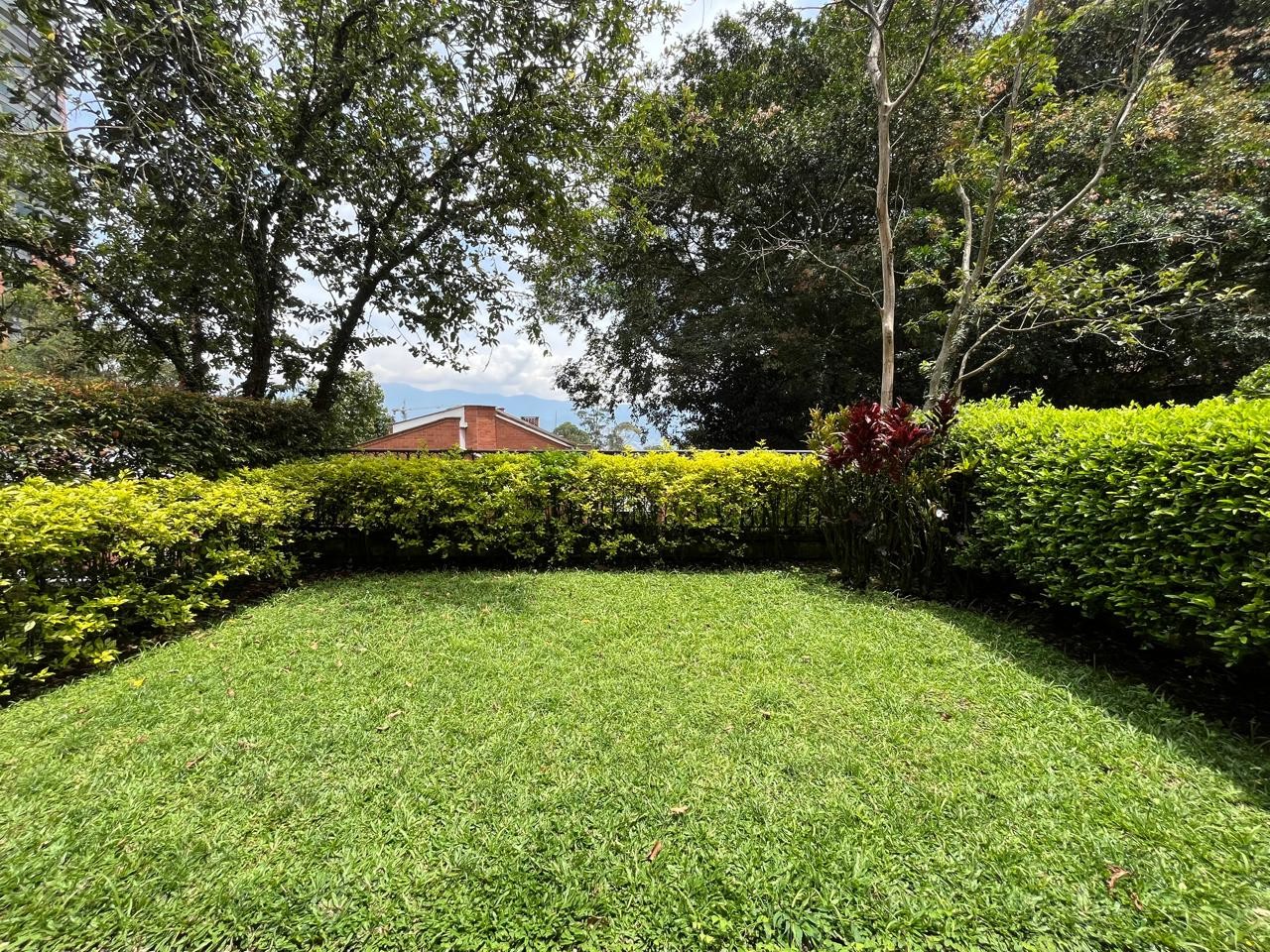 Casa en arriendo en El Poblado, Medellín · foto 20 de 20