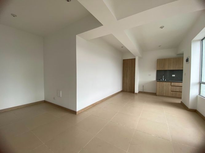 Apartamento de 3 alcobas en venta en Las Lomitas, Sabaneta, 66 m² · foto 2 de 24