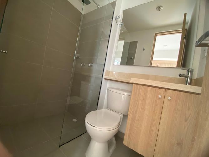Apartamento de 3 alcobas en venta en Las Lomitas, Sabaneta, 66 m² · foto 12 de 24