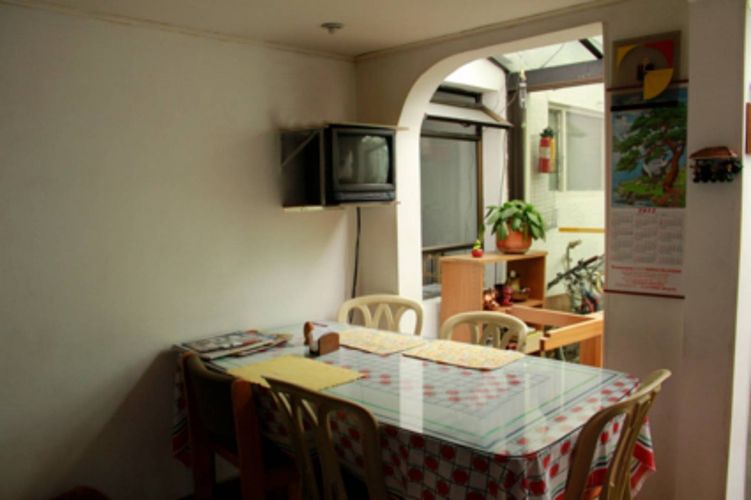 Casa de 4 alcobas en venta en Kennedy Central, Bogotá, 275 m² · foto 5 de 10