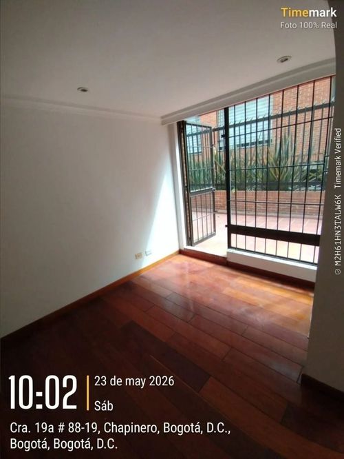 Apartamento de 3 alcobas en venta en Chico Norte, Bogotá, 117 m² · foto 3 de 13