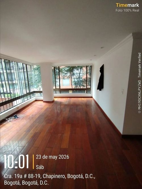 Apartamento de 3 alcobas en venta en Chico Norte, Bogotá, 117 m² · foto 2 de 13