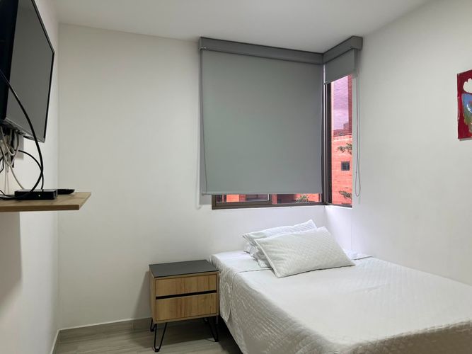 Apartamento de 3 alcobas en arriendo en El Poblado, Medellín, 89 m² · foto 6 de 15