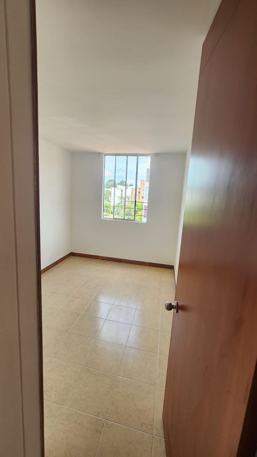 Apartamento en venta en El Ingenio, Cali · foto 7 de 19