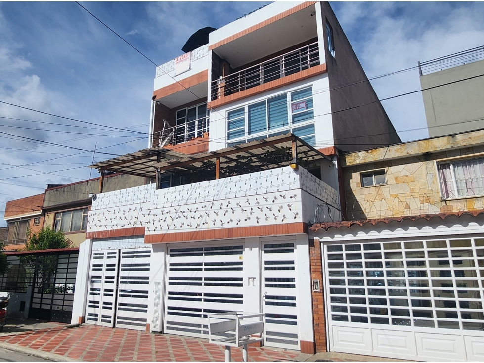 Casa en venta en Nueva Marsella, Bogotá · foto 2 de 24