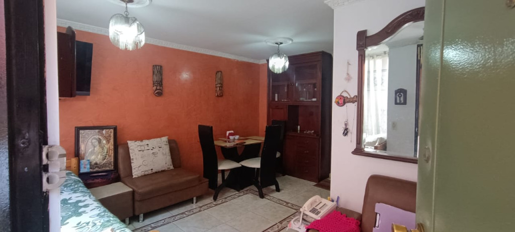 Casa en venta en Engativá, Bogotá · foto 3 de 18