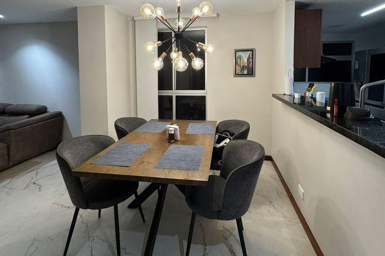Apartamento de 3 alcobas en venta en Bosques De Zuñiga, Envigado, 121 m² · foto 5 de 6