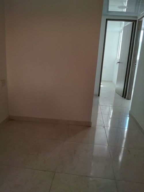 Apartamento de 2 alcobas en venta en Puerto Madero, Girón, 42 m² · foto 10 de 13