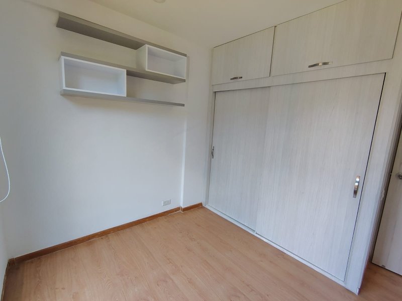 Apartamento en arriendo en Loma Del Escobero, Envigado · foto 9 de 15