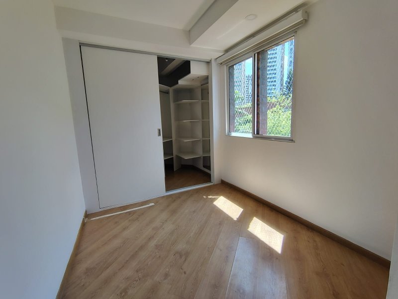 Apartamento en arriendo en Loma Del Escobero, Envigado · foto 11 de 15