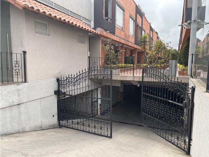 Casa de 3 alcobas en venta en Cota, 185 m² · foto 21 de 23