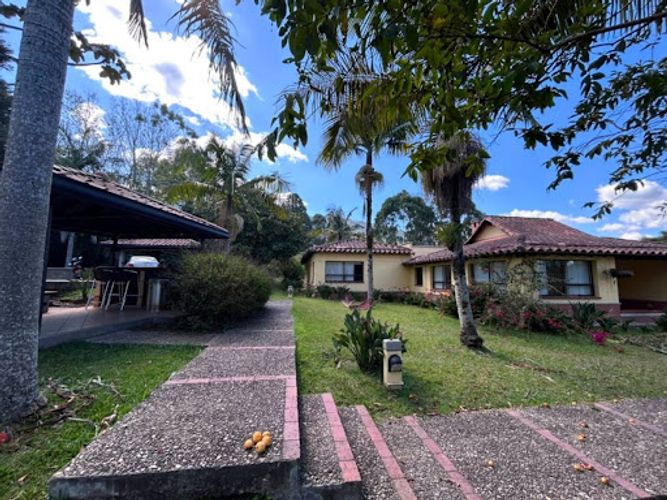 Finca en arriendo en El Tambo, La Ceja, 260 m² · foto 4 de 24
