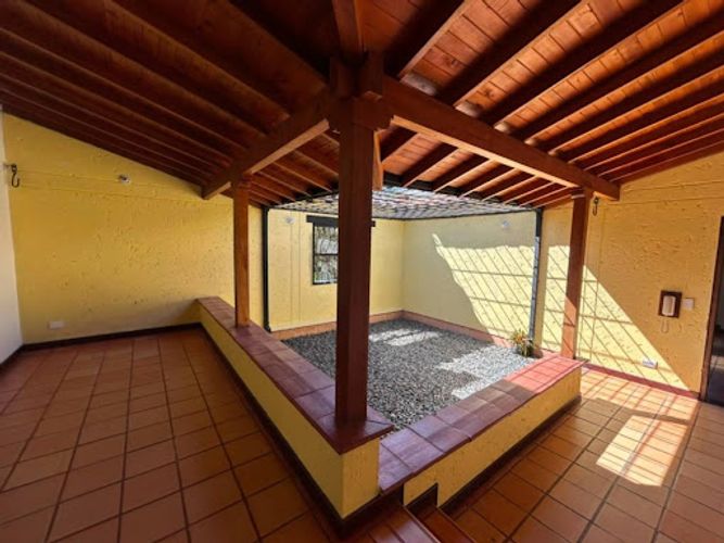 Finca en arriendo en El Tambo, La Ceja, 260 m² · foto 8 de 24