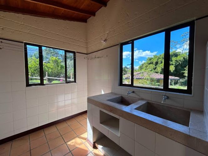 Finca en arriendo en El Tambo, La Ceja, 260 m² · foto 16 de 24