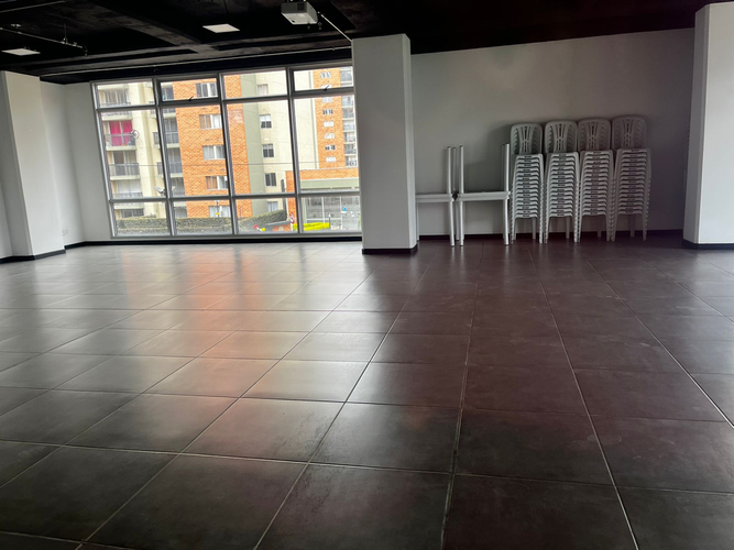 Apartamento de 3 alcobas en venta en Conjunto Residencial Provenzal, Madrid, 63 m² · foto 18 de 24