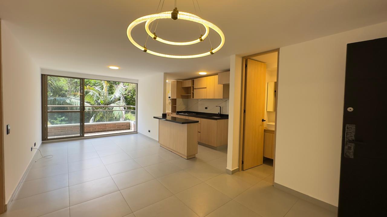 Apartaestudio en Arriendo en El Poblado, Medellín