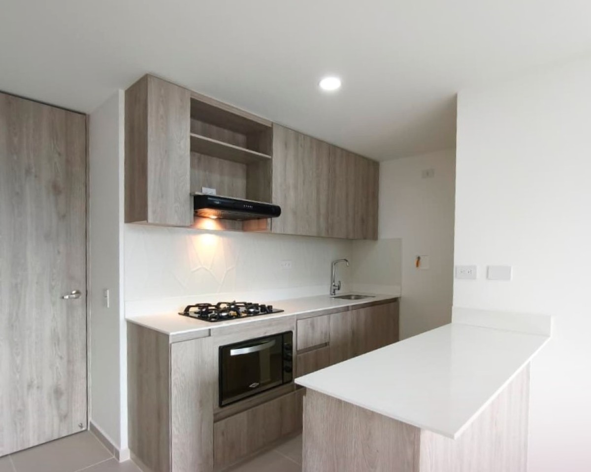 Apartamento en venta en Los Naranjos, Itagüí · foto 12 de 16