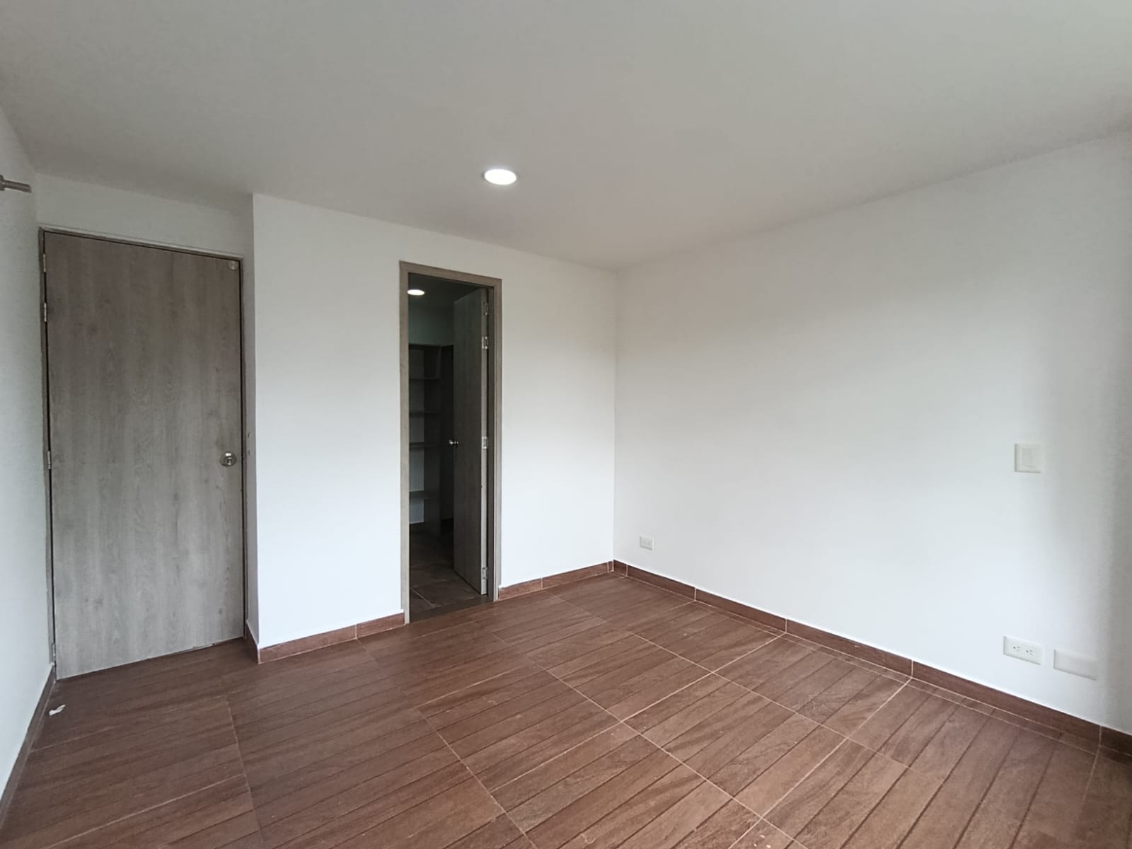 Apartamento en arriendo en Laureles, Medellín · foto 12 de 14
