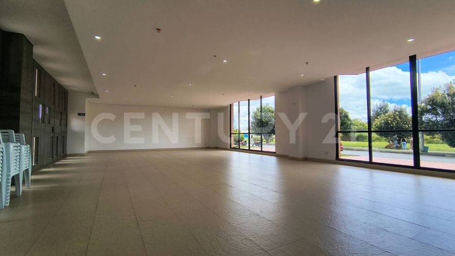 Apartamento de 3 alcobas en arriendo en San Antonio, Madrid, 60 m² · foto 22 de 24
