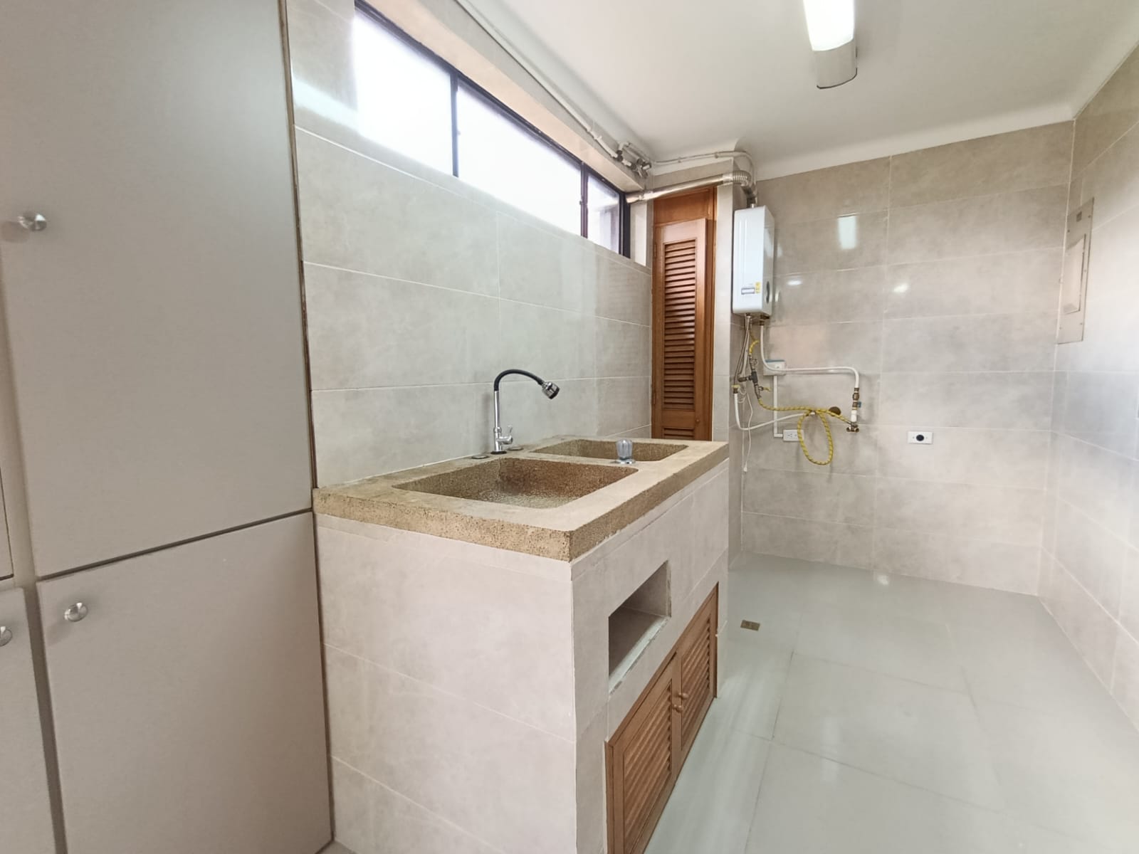 Apartamento en arriendo en El Poblado, Medellín · foto 10 de 20