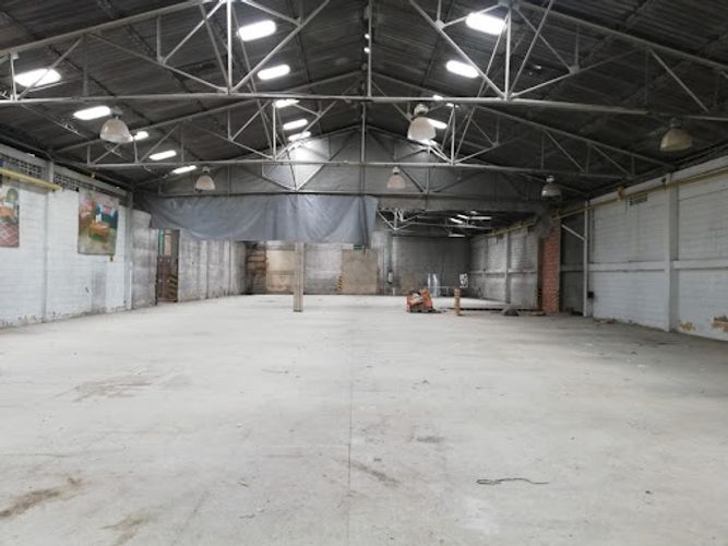 Bodega en arriendo en Cazuca, Soacha, 1200 m² · foto 4 de 5