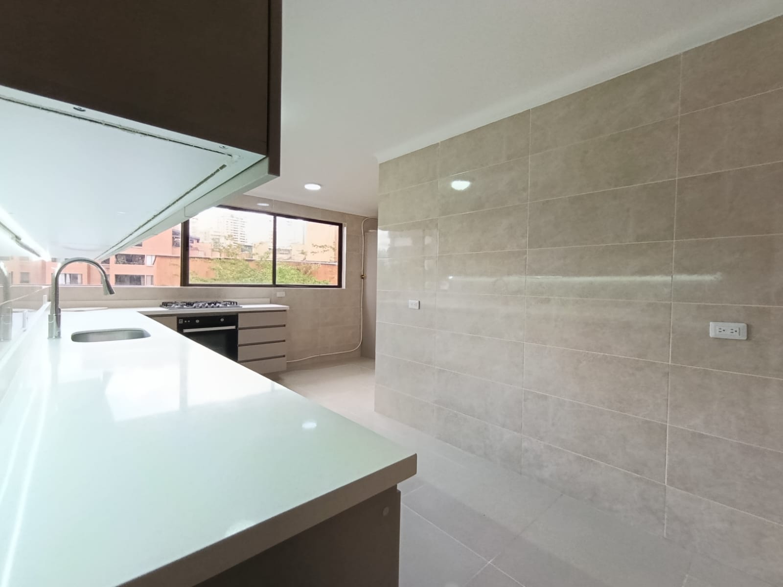 Apartamento en arriendo en El Poblado, Medellín · foto 12 de 20