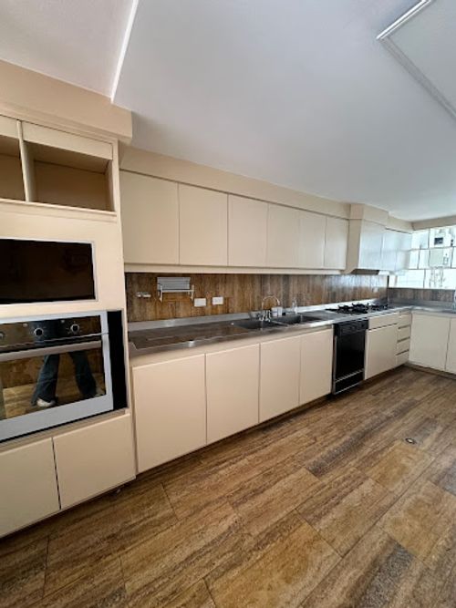Apartamento de 4 alcobas en venta en Chicó Reservado, Bogotá, 400 m² · foto 8 de 17