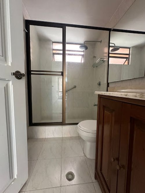 Apartamento de 4 alcobas en venta en Chicó Reservado, Bogotá, 400 m² · foto 13 de 17