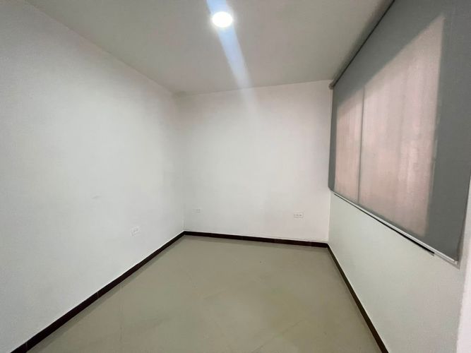 Apartamento de 4 alcobas en arriendo en Belén, Medellín, 140 m² · foto 3 de 17