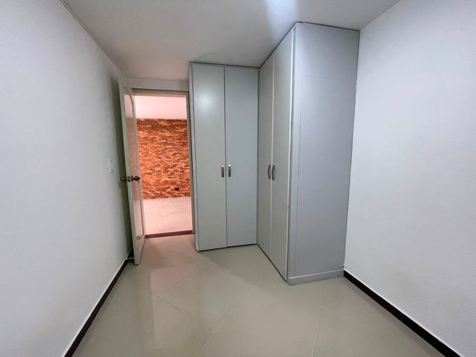 Apartamento de 4 alcobas en arriendo en Belén, Medellín, 140 m² · foto 7 de 17