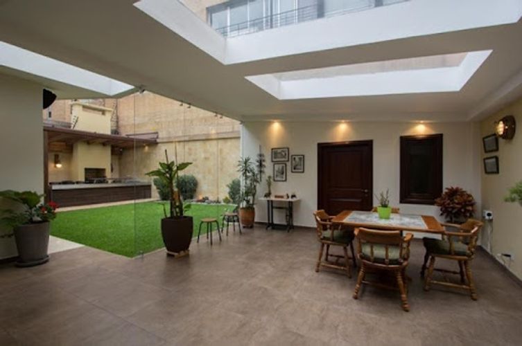 Casa de 3 alcobas en venta en La Calleja, Bogotá, 550 m² · foto 3 de 15
