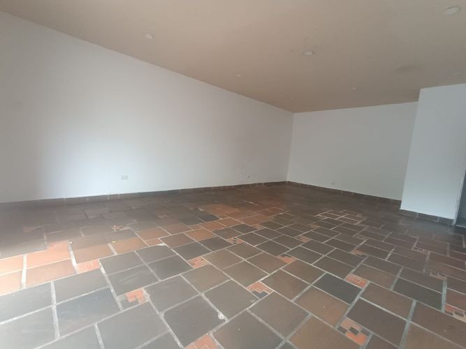 Local en arriendo en Lleras Restrepo, Cúcuta, 50 m² · foto 3 de 4
