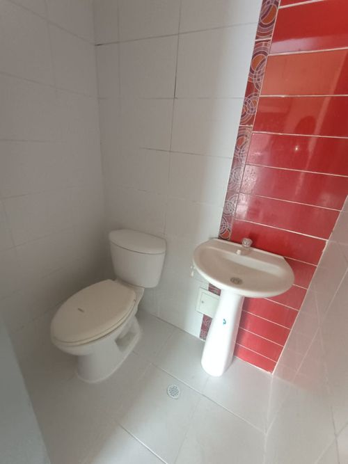Local en arriendo en Lleras Restrepo, Cúcuta, 50 m² · foto 4 de 4