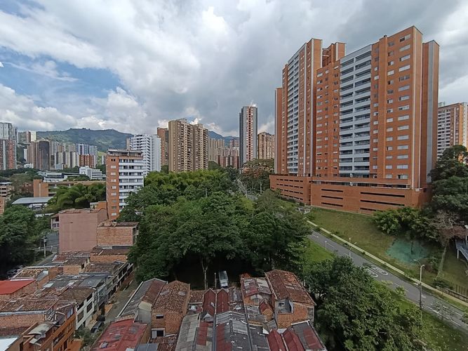 Apartamento de 2 alcobas en arriendo en Monteazul, Sabaneta, 69 m² · foto 9 de 17