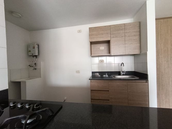 Apartamento de 2 alcobas en arriendo en Monteazul, Sabaneta, 69 m² · foto 11 de 17