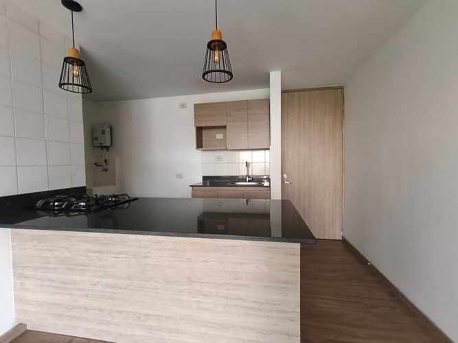 Apartamento de 2 alcobas en arriendo en Monteazul, Sabaneta, 69 m² · foto 13 de 17