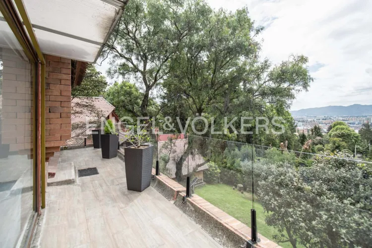 Casa de 3 alcobas en venta en Gratamira, Bogotá, 267 m² · foto 18 de 22