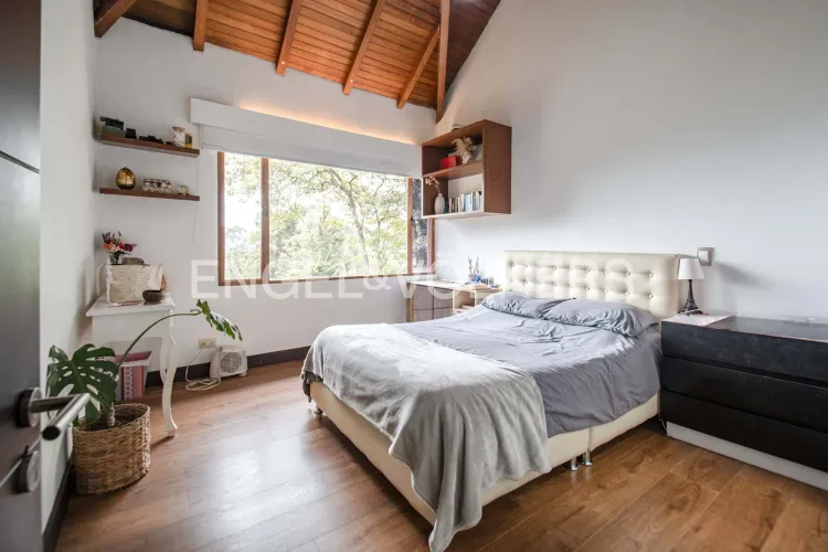 Casa de 3 alcobas en venta en Gratamira, Bogotá, 267 m² · foto 12 de 22