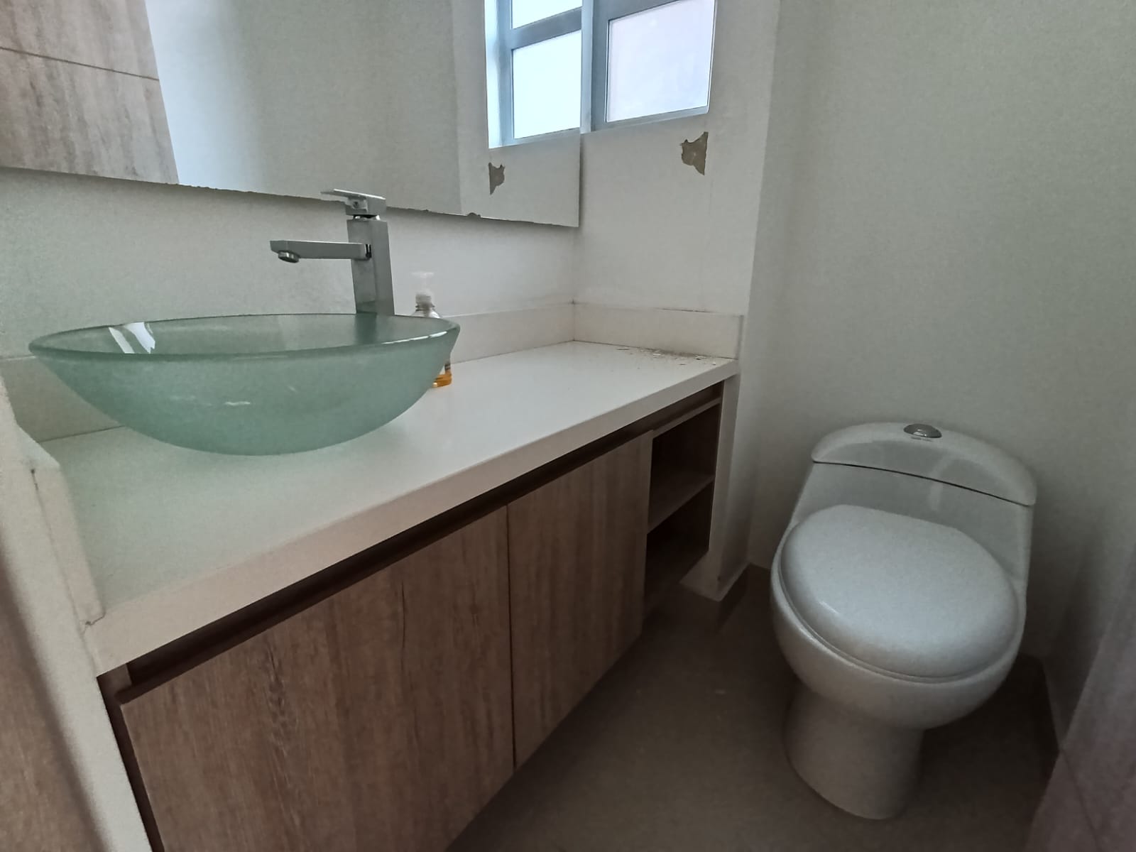 Apartamento en arriendo en Loma Del Esmeraldal, Envigado · foto 11 de 11