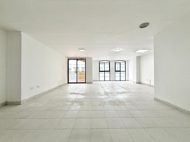 Oficina en arriendo en San Jose Sur, Pereira, 46 m² · foto 2 de 9
